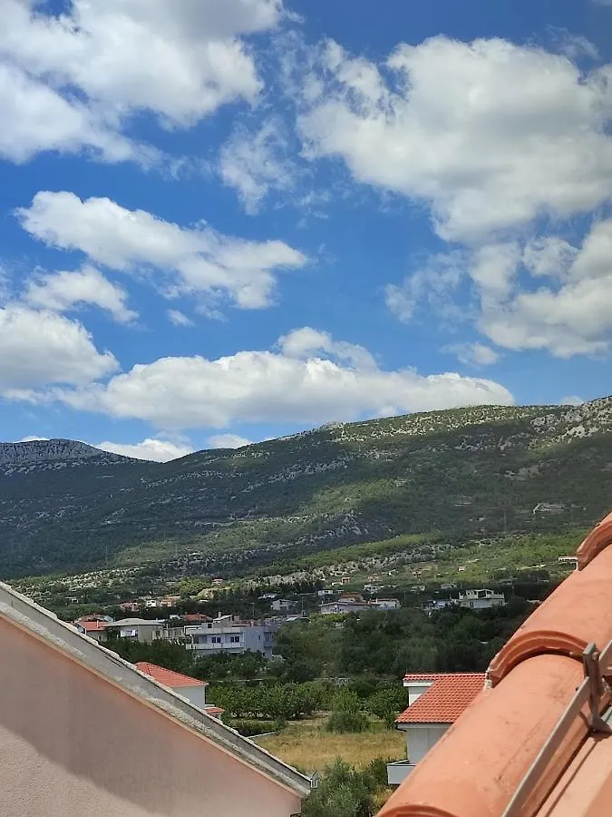 Top Floor Apartment With Sea View Kastela 0*,