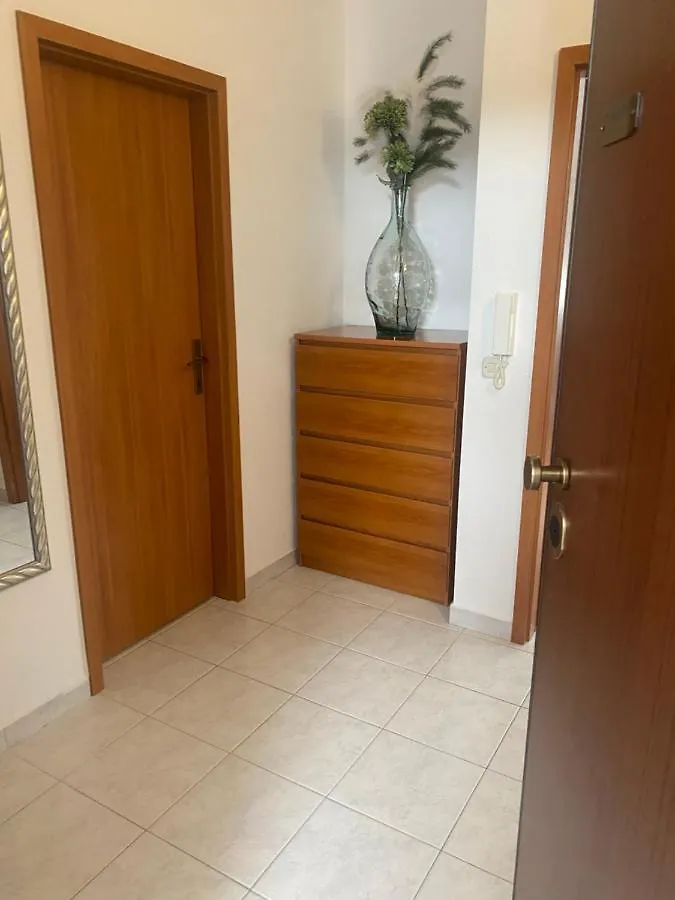 Top Floor Apartment With Sea View Kastela